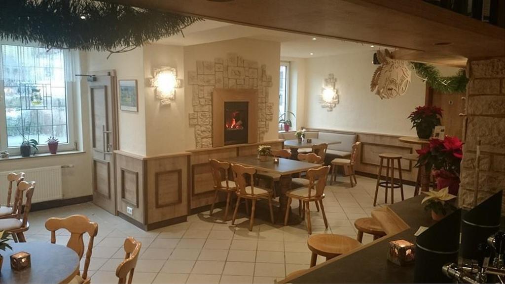 Gasthof Zum Diemeltal Marsberg Exterior foto